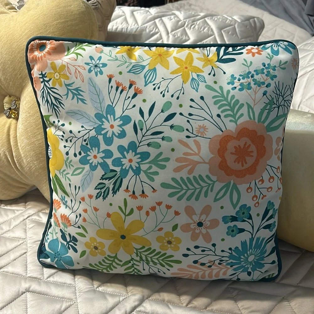 Mainstays pillow